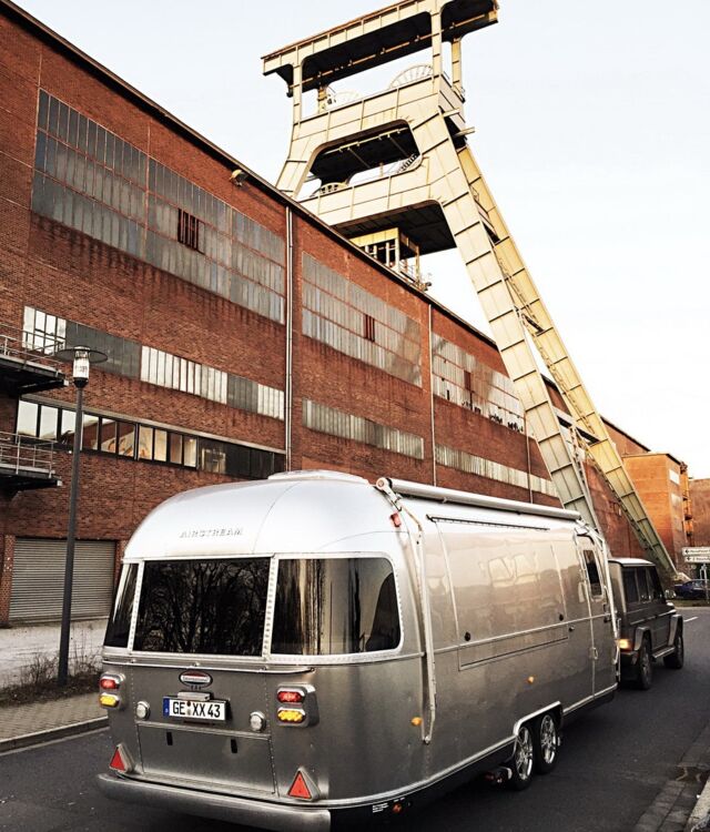 AIRSTREAM / STREETFOOD